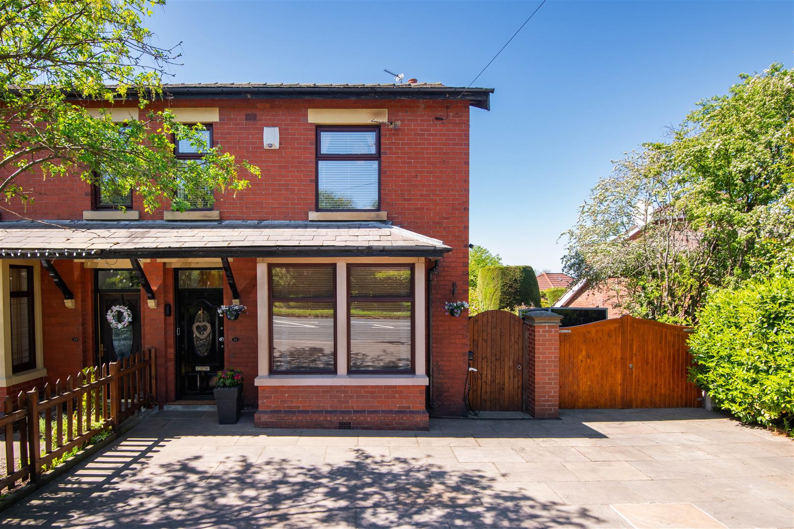 3 bed property in Preston Road, Chorley